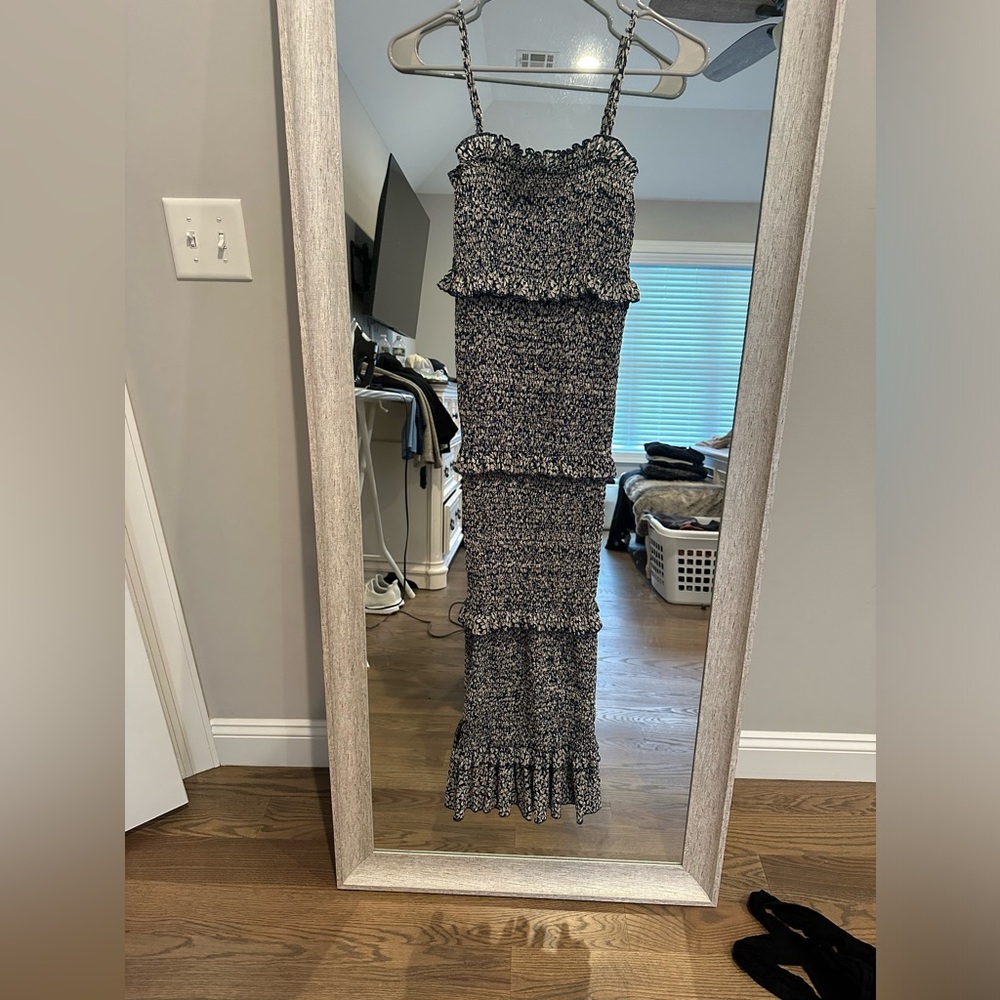 Brand New never worn Mable dress size small navy floral